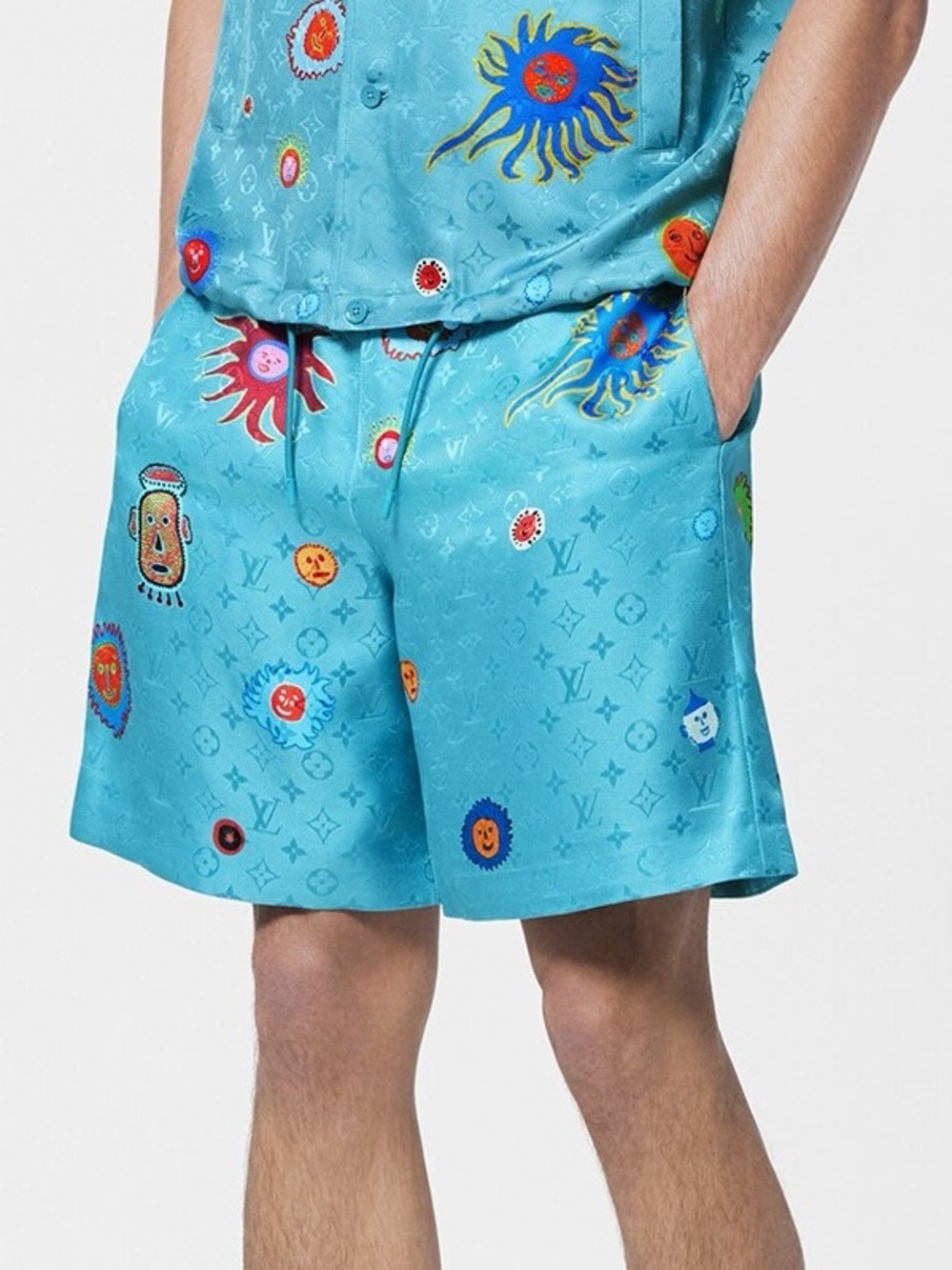 Louis Vuitton Yayoi Kusama blue faces monogram silk shorts